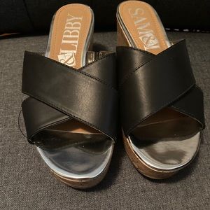 Sam and Libby wedge sandals black straps
